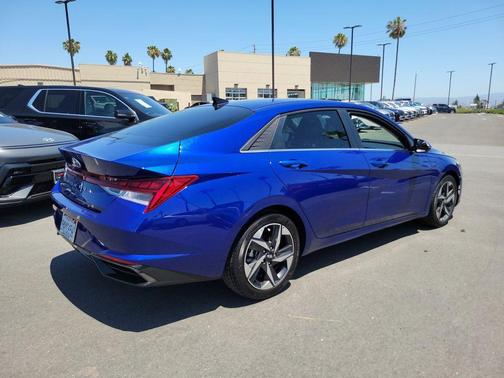 Intense Blue 2022 Hyundai ELANTRA SEL