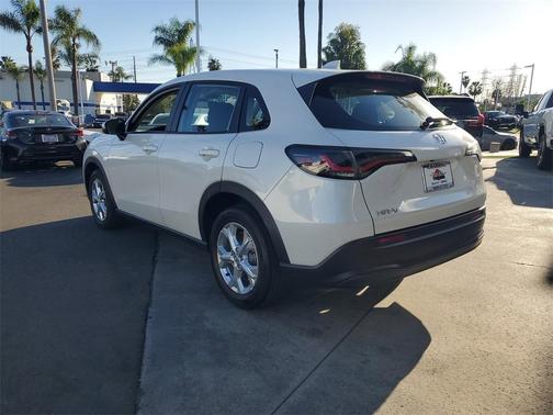 2024 Honda HR-V LX