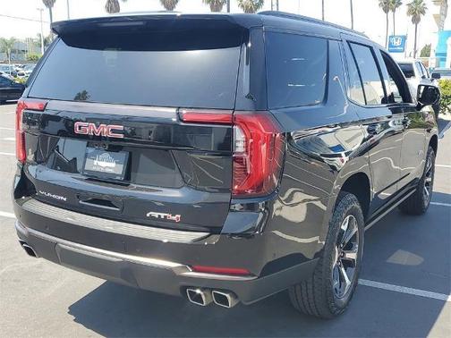 2025 GMC Yukon AT4 Ultimate