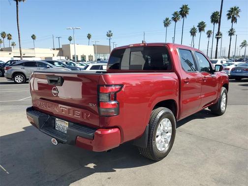 2023 Nissan Frontier SV
