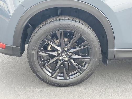 2021 Mazda CX-5 Carbon Edition