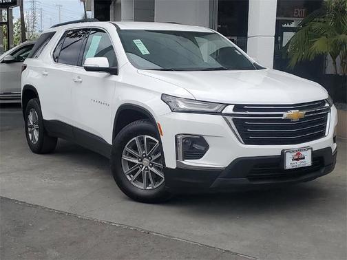 2022 Chevrolet Traverse LT Leather