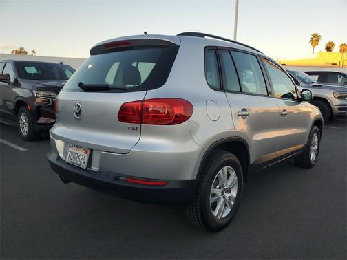 2017 Volkswagen Tiguan 2.0T S