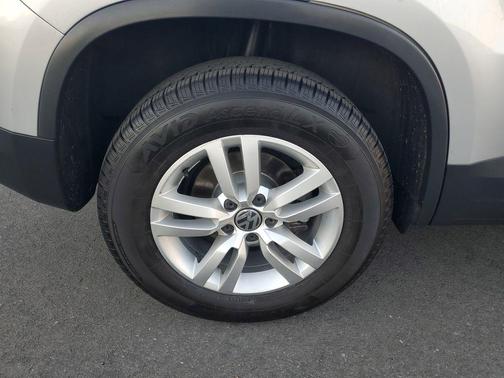 2017 Volkswagen Tiguan 2.0T S