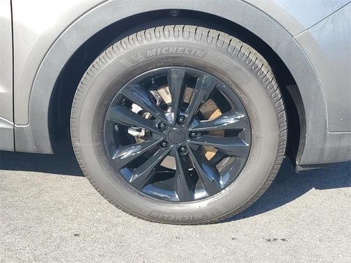 2017 Hyundai Santa Fe Sport 2.0L Turbo