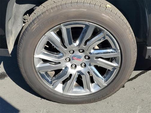 2018 GMC Yukon SLE