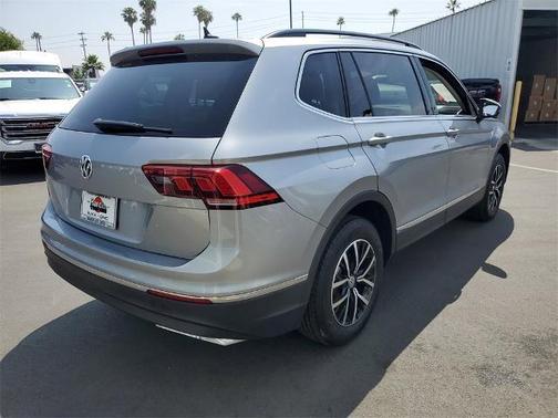 2021 Volkswagen Tiguan 2.0T SE