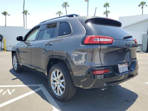 2018 Jeep Cherokee Latitude