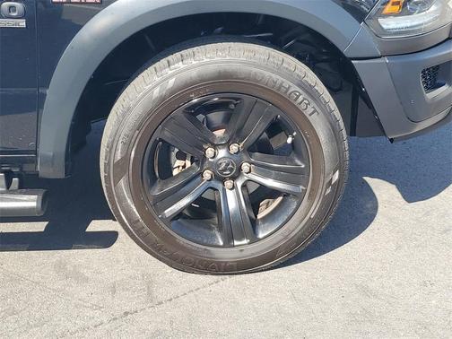 2021 RAM 1500 Classic SLT