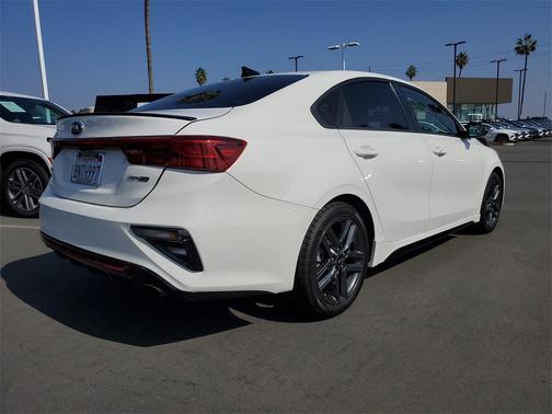 2020 Kia Forte GT-Line
