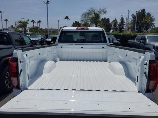 2025 GMC Sierra 2500 Pro