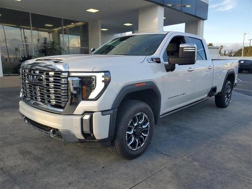 2024 GMC Sierra 2500 Denali