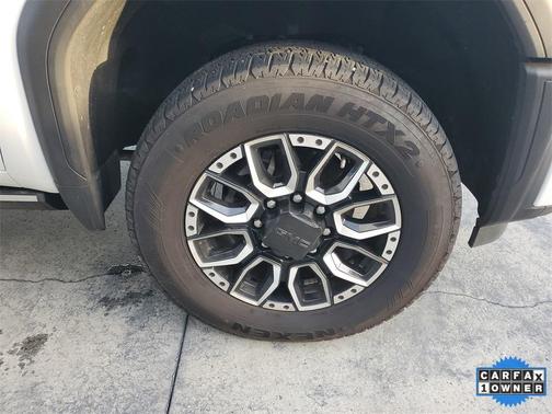 2024 GMC Sierra 2500 Denali