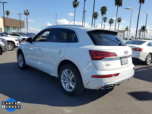 2023 Audi Q5 45 S line quattro Premium