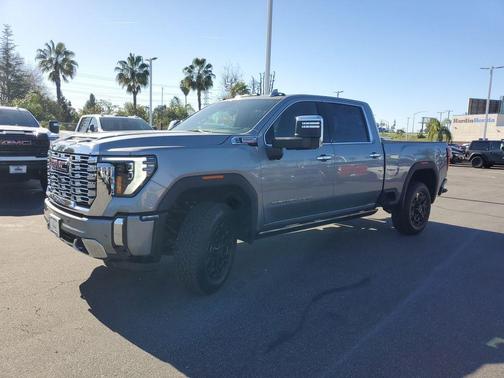 2026 GMC Sierra 3500 Denali