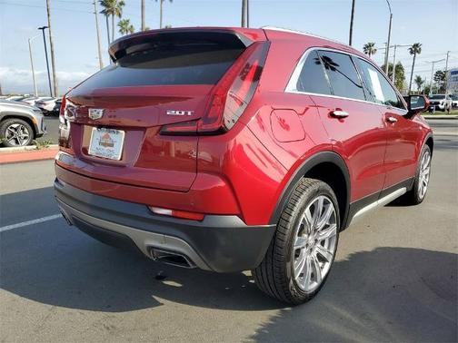 2019 Cadillac XT4 Premium Luxury