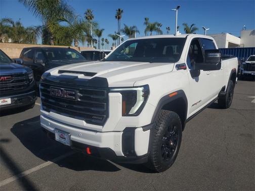 2026 GMC Sierra 2500 AT4