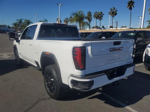2026 GMC Sierra 2500 AT4