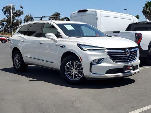 2022 Buick Enclave Essence