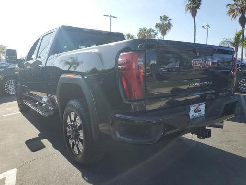 2025 GMC Sierra 2500 Denali