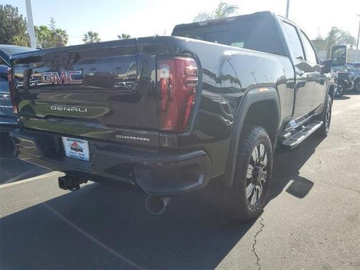 2025 GMC Sierra 2500 Denali
