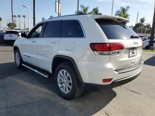 2021 Jeep Grand Cherokee Laredo E