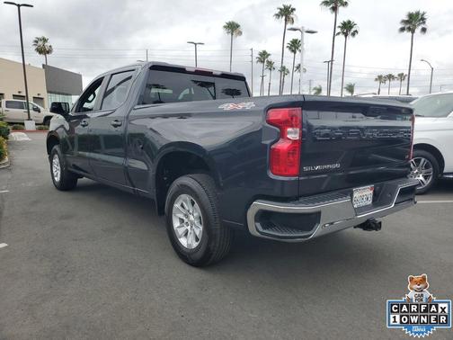 Dark Ash Metallic 2024 Chevrolet Silverado 1500 LT