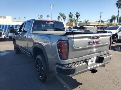 2026 GMC Sierra 2500 AT4