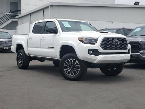 2022 Toyota Tacoma TRD Sport
