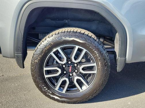 Sterling 2026 GMC Sierra 1500 AT4