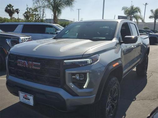 2025 GMC Canyon Elevation