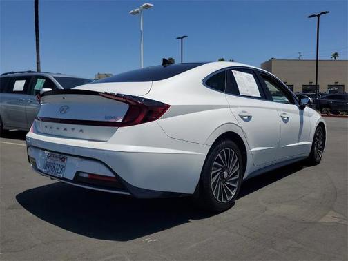 2021 Hyundai SONATA Hybrid Limited