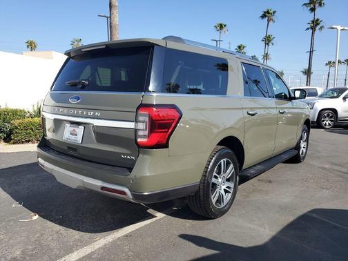 Green 2024 Ford Expedition Max Limited
