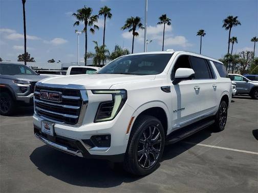 2025 GMC Yukon XL Elevation