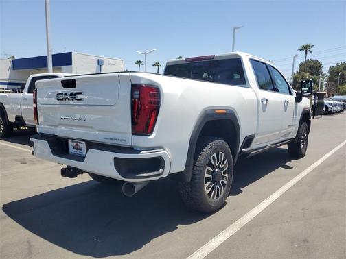 2025 GMC Sierra 2500 Denali Ultimate