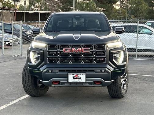 2025 GMC Canyon AT4