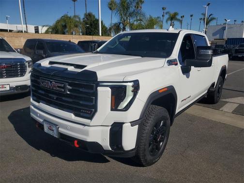 2026 GMC Sierra 2500 AT4