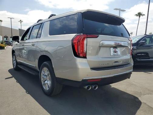 2022 GMC Yukon XL Denali