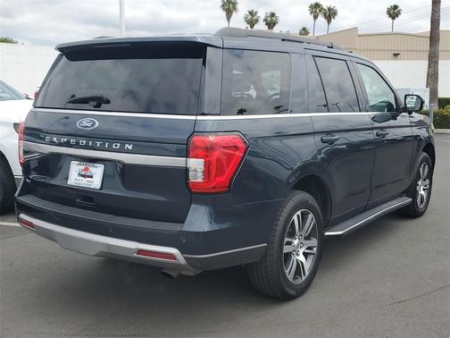 2022 Ford Expedition XLT