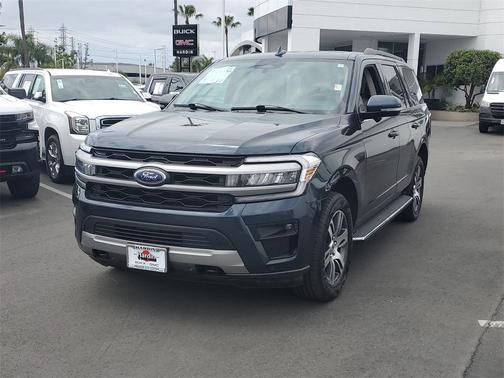 2022 Ford Expedition XLT