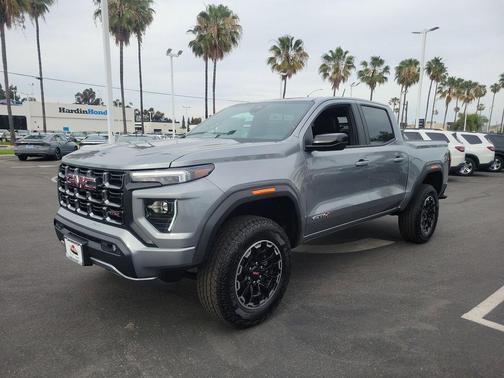 Sterling 2026 GMC Canyon AT4