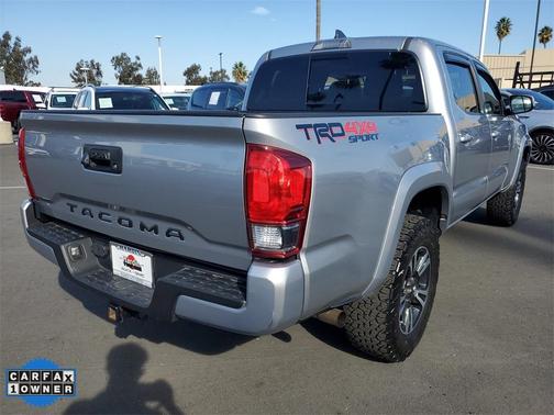 2017 Toyota Tacoma 
