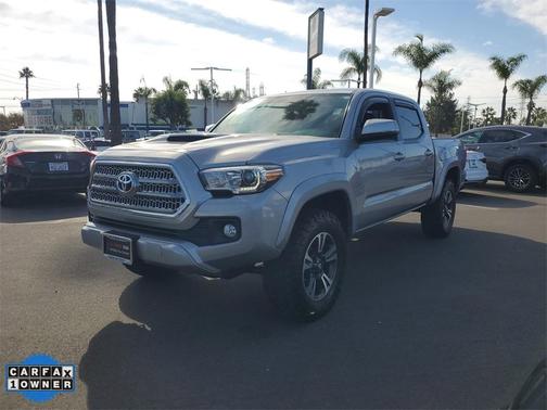 2017 Toyota Tacoma 