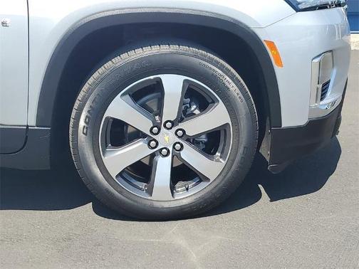 2022 Chevrolet Traverse LT Leather