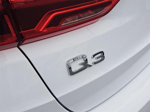 2023 Audi Q3 45 S line Premium