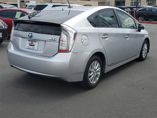 2014 Toyota Prius Plug-in Advanced