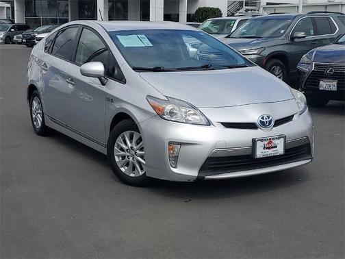 2014 Toyota Prius Plug-in Advanced