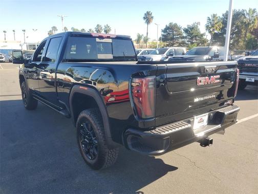 2026 GMC Sierra 2500 AT4