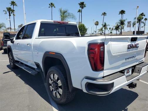 2025 GMC Sierra 2500 Denali