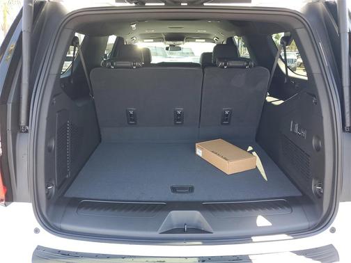 2025 GMC Yukon XL Elevation